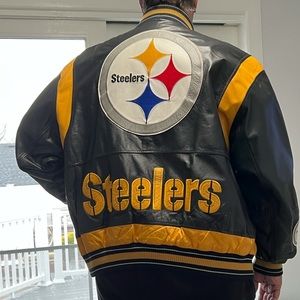 Men’s genuine leather nfl Pittsburg Steelers leather jacket size XL